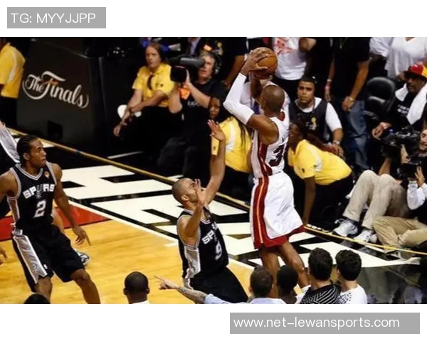 热火与马刺精彩对决全场录像回放精彩瞬间不容错过